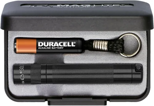Maglite Solitaire linterna incandescente, usa 1 pila AAA, se presenta en una caja plateada